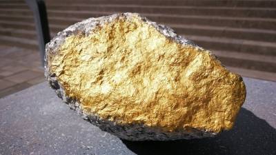 Золото теряет свою привлекательность в кругу инвесторов - politros.com