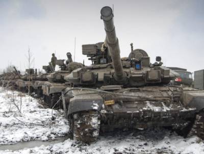 Российская армия получит в новом году сотни танков