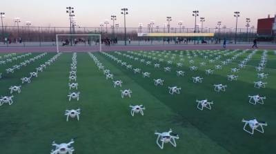 Сотни дронов показали в небе над Китаем картины ван Гога и попали на видео