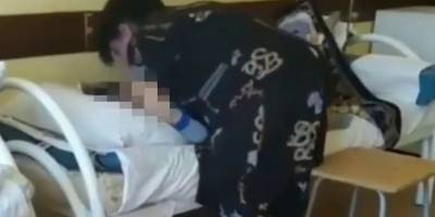 В Каспийске ученики 2-го класса попали в больницу из-за TikTok игры - видео - ТЕЛЕГРАФ