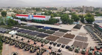 В Таджикистане вводится новый вид службы в армии - за деньги