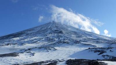 На Камчатке началось извержение вулкана