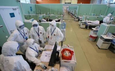 В России за прошедшие сутки выявлено около 12 тысяч новых случаев заражения коронавирусом впервые с начала октября