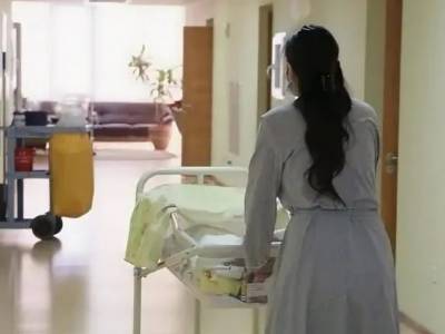 Юную сотрудницу питерской больницы изнасиловали на дежурстве