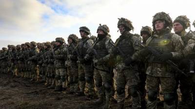 ВС Украины проведут учения у границы с Крымом