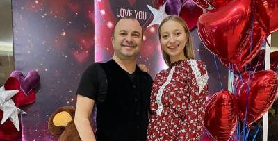 У Виктора Павлика и Екатерины Репяховой будет сын - видео - ТЕЛЕГРАФ
