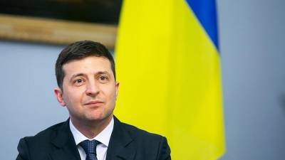 Украинский политолог назвал причины резкой смены курса Зеленского