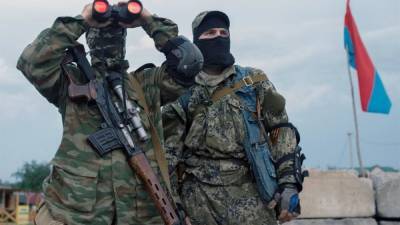 Новую группу российских снайперов привезли на Донбасс, – Минобороны