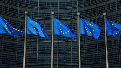 Еврокомиссия раскритиковала ограничения на поездки в шести странах ЕС