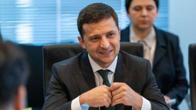 Политолог Золотарев раскрыл мотив Зеленского по вводу санкций против украинцев
