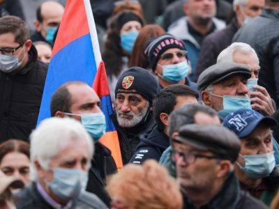 В Ереване разгоняют и задерживают участников акции против Никола Пашиняна