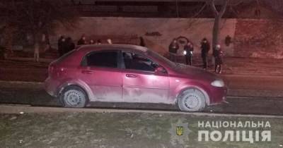 В Одессе с ножом напали на таксиста: один из злоумышленников скрылся на автомобиле пострадавшего