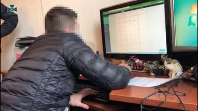 Хакер взламывал аккаунты киевских чиновников по заказу из России
