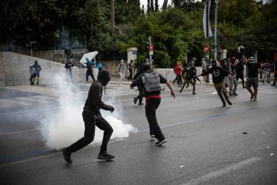 В Греции студенты протестуют из-за полицейских патрулей в университетах