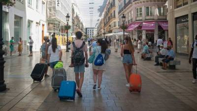 Эксперты предполагают, что туристы потратят все сбережения на отдых после пандемии
