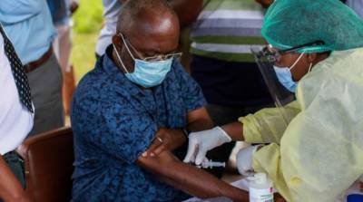 В Гвинее стартовала вакцинация групп высокого риска от Эболы