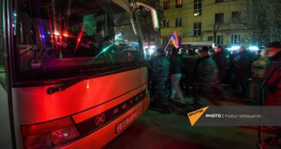 "Времени мало, может - лишь ночь": oппозиция призывает СНБ изолировать Никола Пашиняна