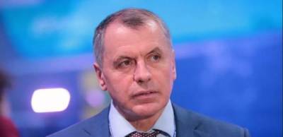 Константинов считает необходимым отдать Путину все дворцы Крыма