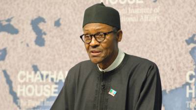 Жители Нигерии потребовали отставки президента после нападения боевиков на школьников