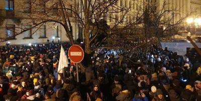 Акция за освобождение Стерненко 23 февраля – что известно о пострадавших активистах и полицейских - ТЕЛЕГРАФ