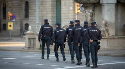 В Барселоне полиция применила силу против участников акции в поддержку осужденного рэпера