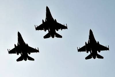 ВВС США захотели истребитель поколения 4,5 для «удара» по России