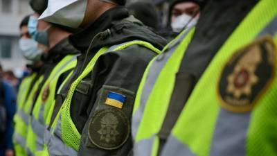 В Киеве в ходе акции пострадали 27 полицейских