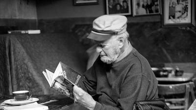 В США умер поэт и художник Лоуренс Ферлингетти, ему был 101 год