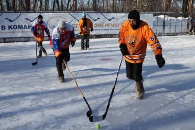 В Костромской области прошел очередной турнир по хоккею в валенках
