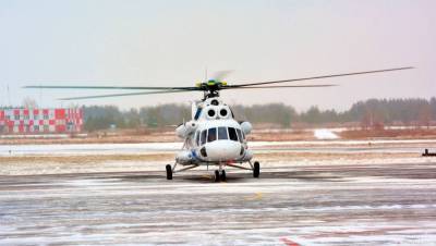 Вертолет с пассажирами аварийно сел в тундре в Красноярском крае