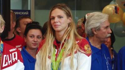 Пловчиха Ефимова оценила заявление Губерниева о ее "красивой попе"
