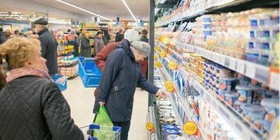 Экономика диктатора. В Беларуси ввели жесткое регулирование цен на продукты и лекарства