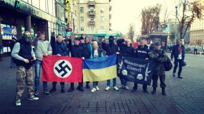 Украинские нацисты заявили, что гитлеровцы считали украинцев «арийцами»