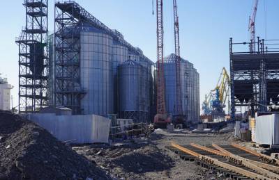 Строительство зернового терминала в Мариуполе идет к завершению