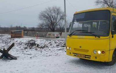 Сепаратисты вновь сорвали открытие КПВВ в Золотом и Счастье - korrespondent.net - Украина - Донбасс