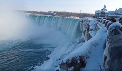 На границе США впервые за 173 года замерз Ниагарский водопад
