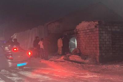 При пожаре на складе в Тольятти погиб двухлетний ребенок