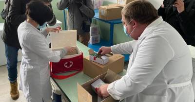 По каскадной модели: Украина приступила к вакцинации населения