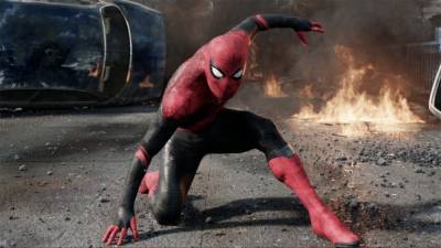Звезды "Человека-паука" показали первые кадры со съемок нового фильма