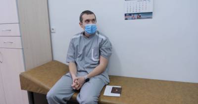 "Ничего не почувствовал": первый в Украине вакцинированный от коронавируса врач рассказал о самочувствии