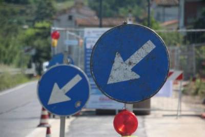В России решили избавиться от уменьшенных дорожных знаков
