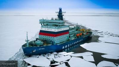 Запад предупредили об опасности навигации в Арктике без разрешения России