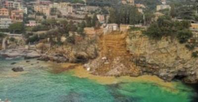 В Италии из-за оползня в море оказались сотни гробов (ВИДЕО) - enovosty.com - Italy