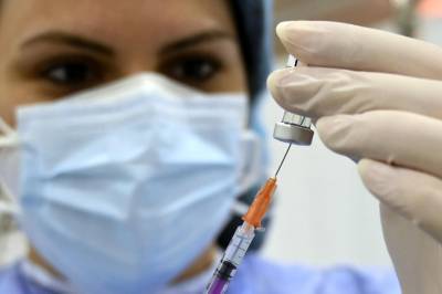 В Чернигове более половины врачей отказались от COVID-вакцинации