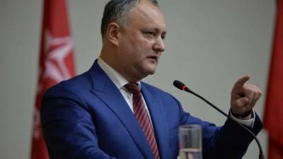 Додон — Санду: Президент Молдавии не может нивелировать роль парламента