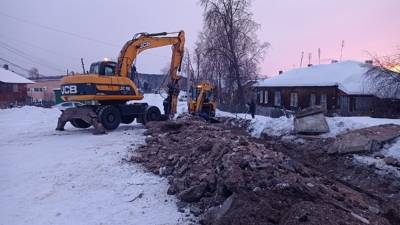 В Нязепетровске прорвало теплотрассу: десятки домов остались без тепла