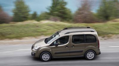 Citroen раскрыла ценник на фургон Berlingo второго поколения российской сборки