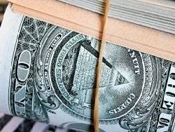 В МИД России заявили о необходимости ограничить использование доллара