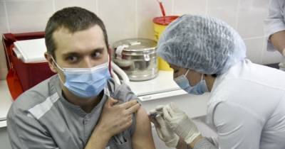 CoviShield и ее эффективность. Как началась вакцинация в Украине