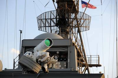 Таких еще нет в мире: армия США разрабатывает сверхмощный лазер